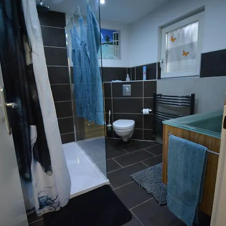 Lu's Apartment *